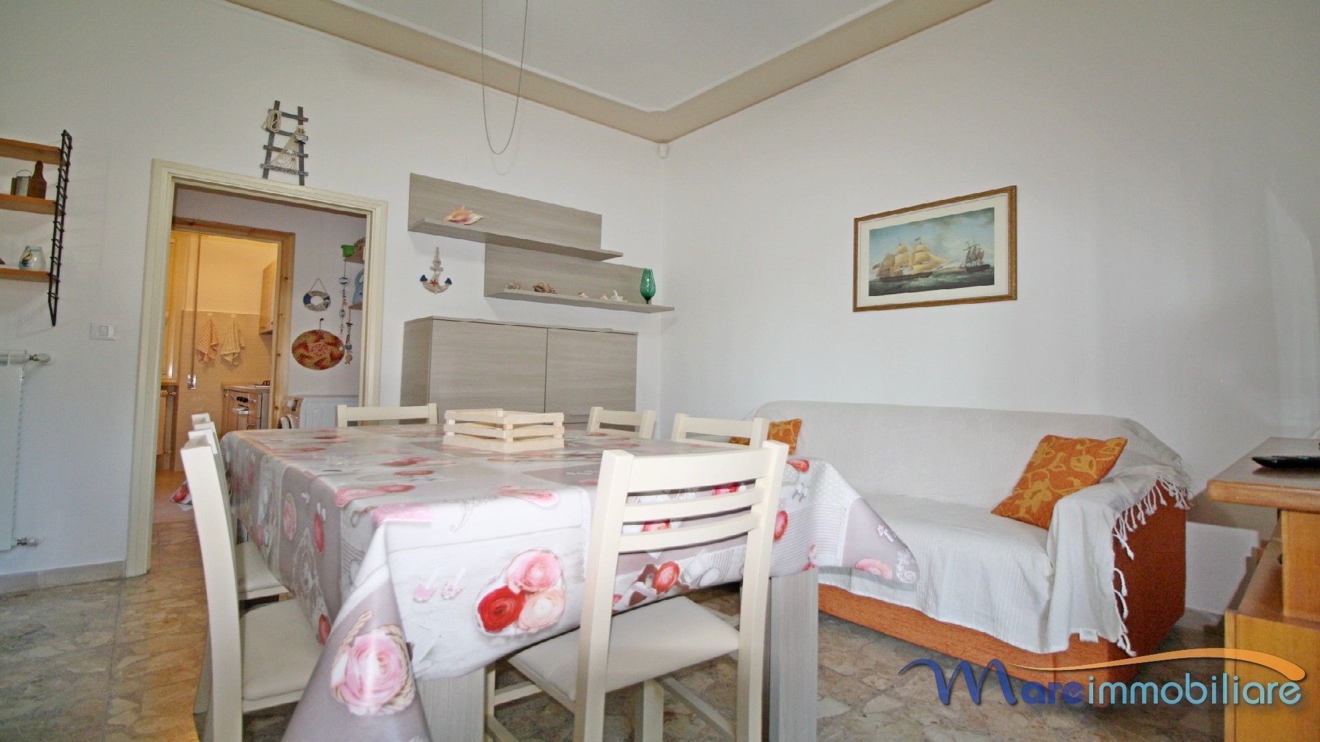 Trilocale con ingresso indipendente e ampio giardino