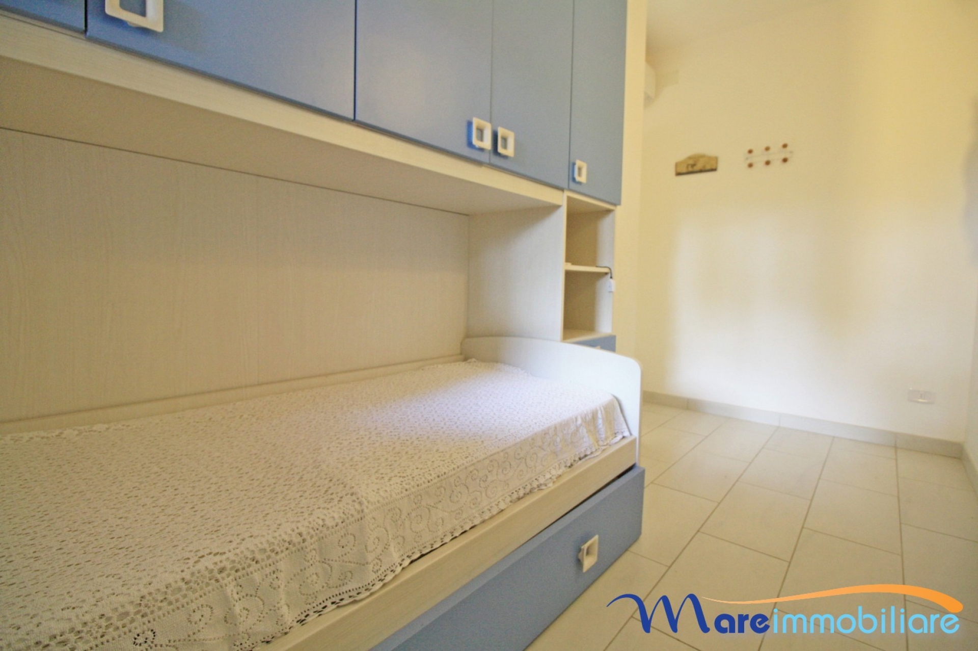 Zona Tombolo trilocale con veranda spaziosa