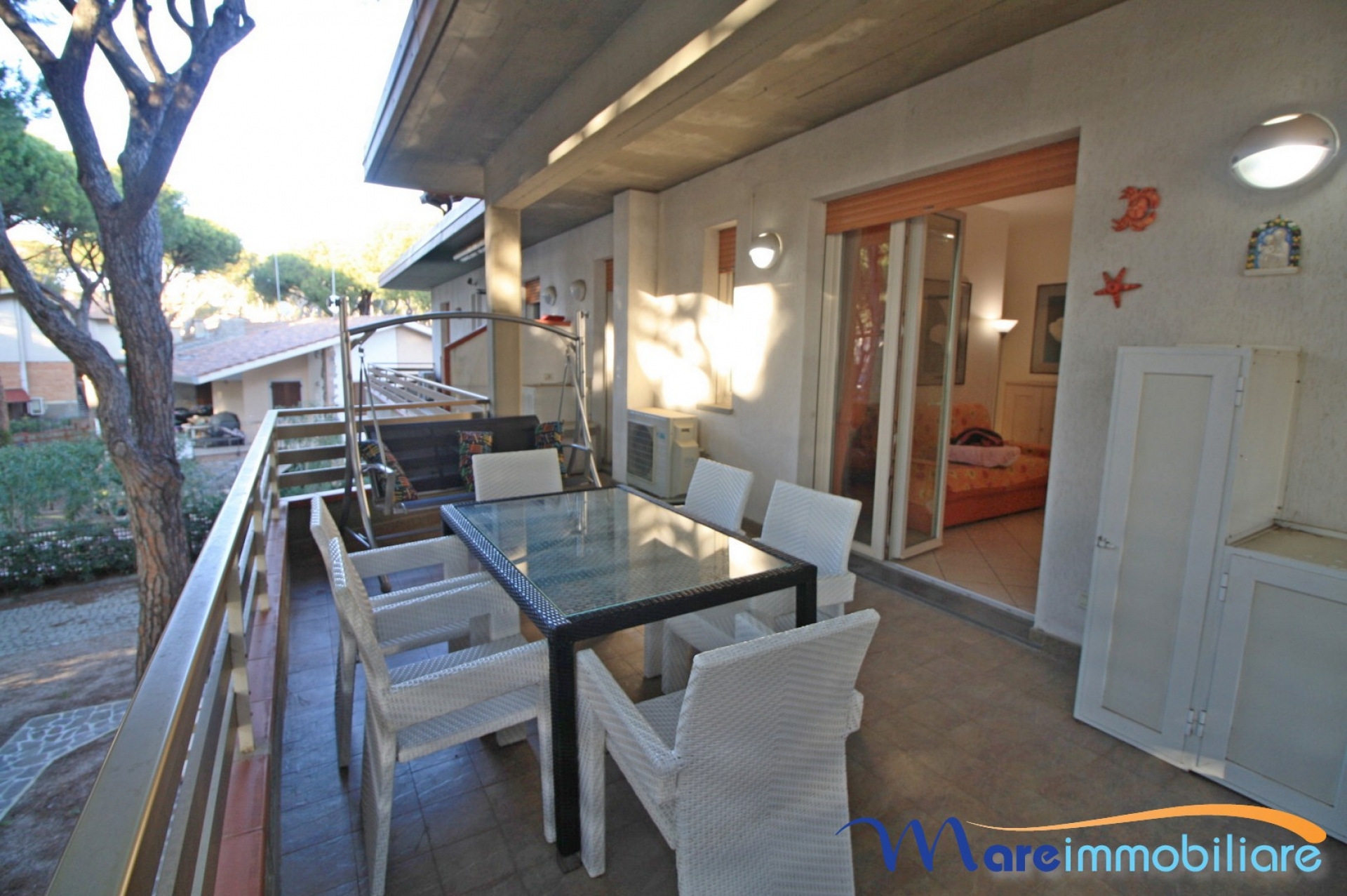 Bilocale zona Rosmarina con posto auto privato