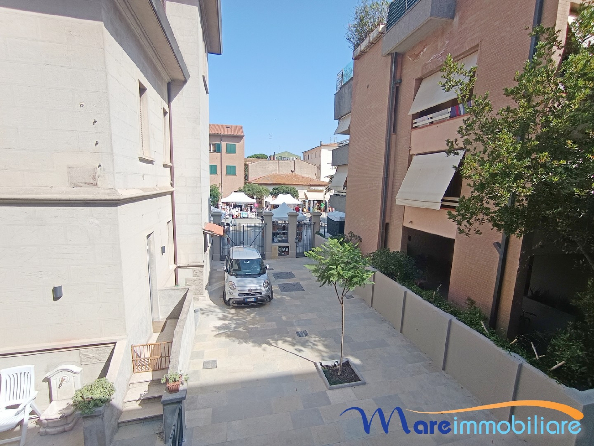 Bilocale su due livelli zona centro