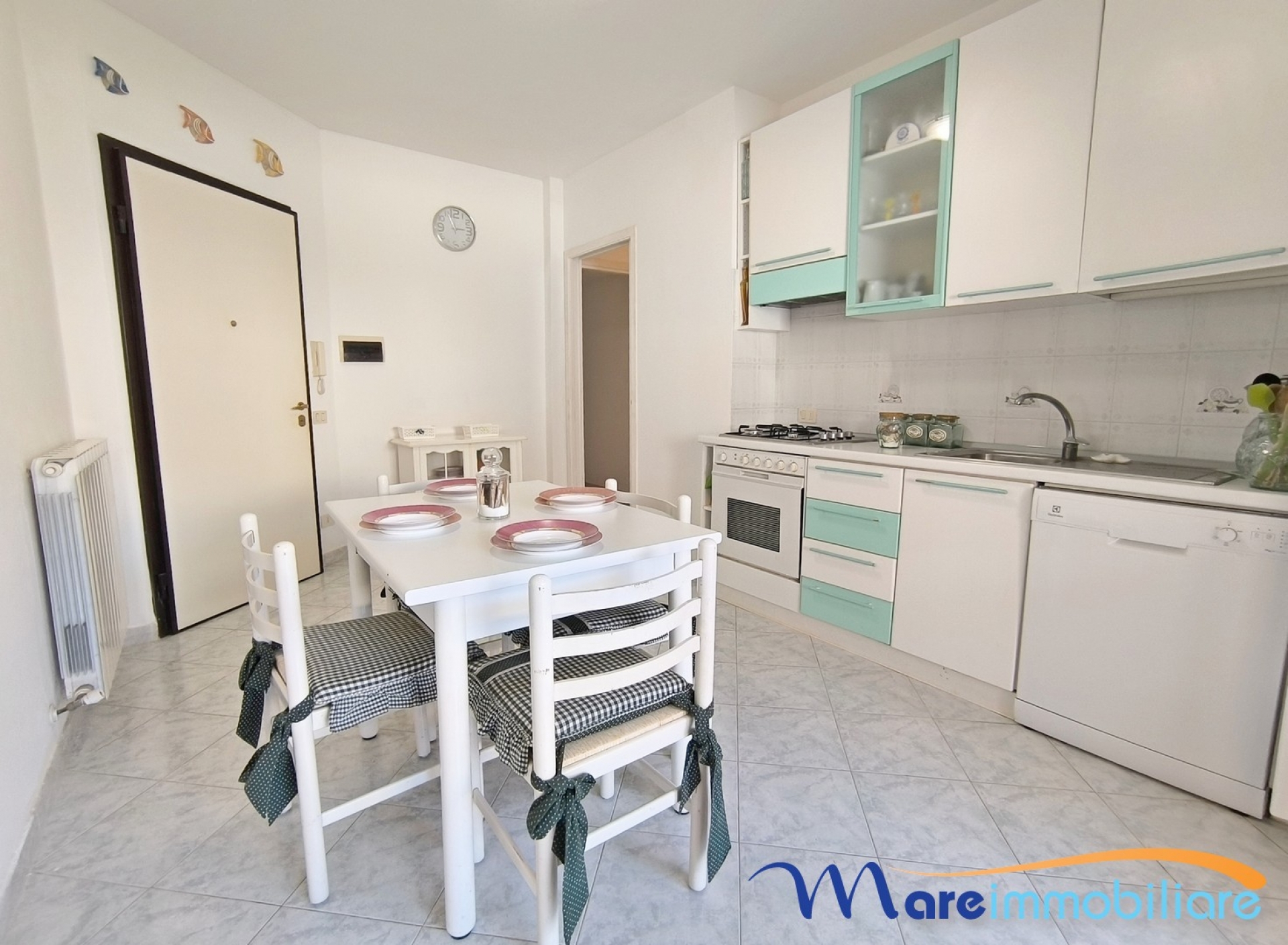Trilocale zona centro a 100 metri dal mare